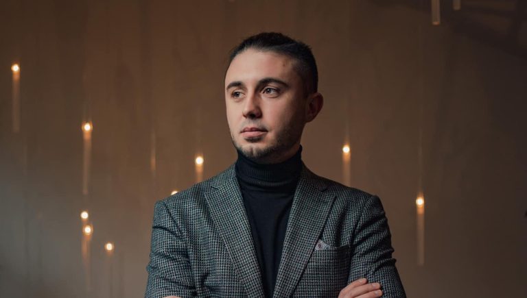Тарас Тополя, соліст гурту "Антитіла". Фото: facebook.com/taras.topolya